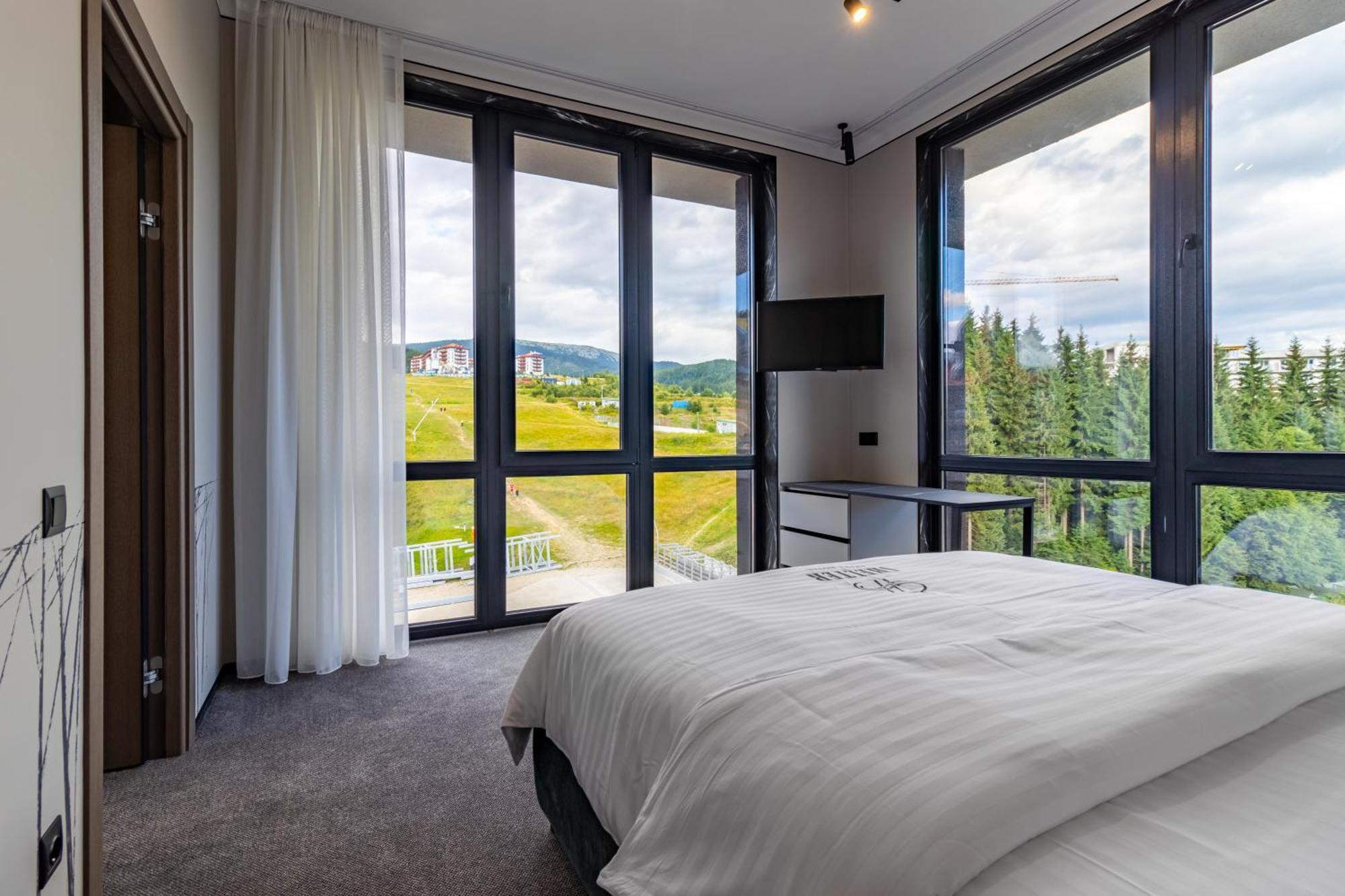 Shelter Apart Hotel Bukovel Dış mekan fotoğraf